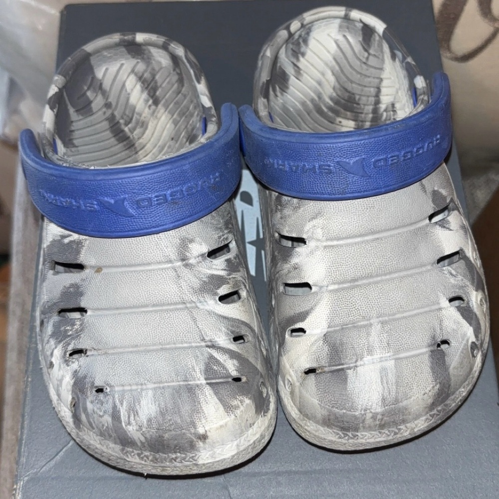 Kids' Slip-On Clogs in Gray with Blue Strap